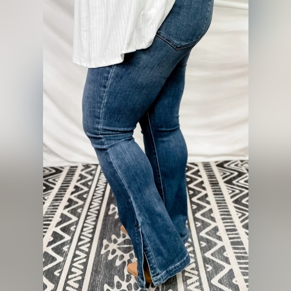 Judy Blue, Tummy Control, Bootleg Jeans